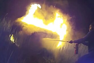 New York police officer and Good Samaritans save 68-year-old woman from vehicle engulfed in flames
