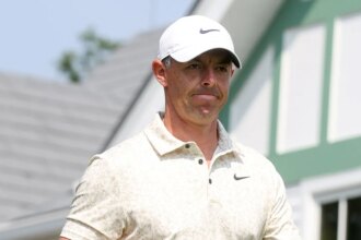 Rory McIlroy evades media after disappointing 1st round at US Open
