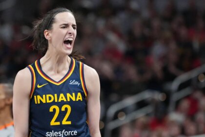 Caitlin Clark puts up Reggie Miller-like shooting display in return from injury; scores 9 points in 38 seconds