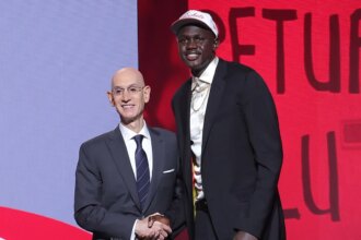 South Sudan native Khaman Maluach has tearful reaction after Rockets select him in NBA Draft
