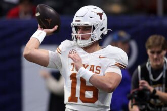 Texas’ Arch Manning shares advice from Matthew McConaughey as popularity grows