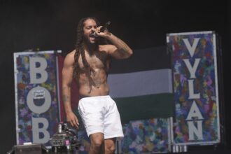 State Department pulls visas for British band Bob Vylan, following ‘death to the IDF’ chants at Glastonbury