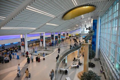 Dangerous mystery odor at major US airport sickens 7, sends some to hospital