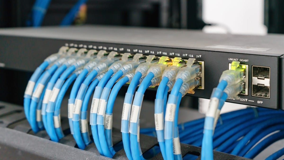 Dealing With Spotty Internet? A Network Switch Might Fix It