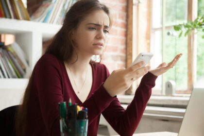 I Get 5G on My Phone at Home, But Why Can’t I Get 5G Home Internet? Here’s What I Learned
