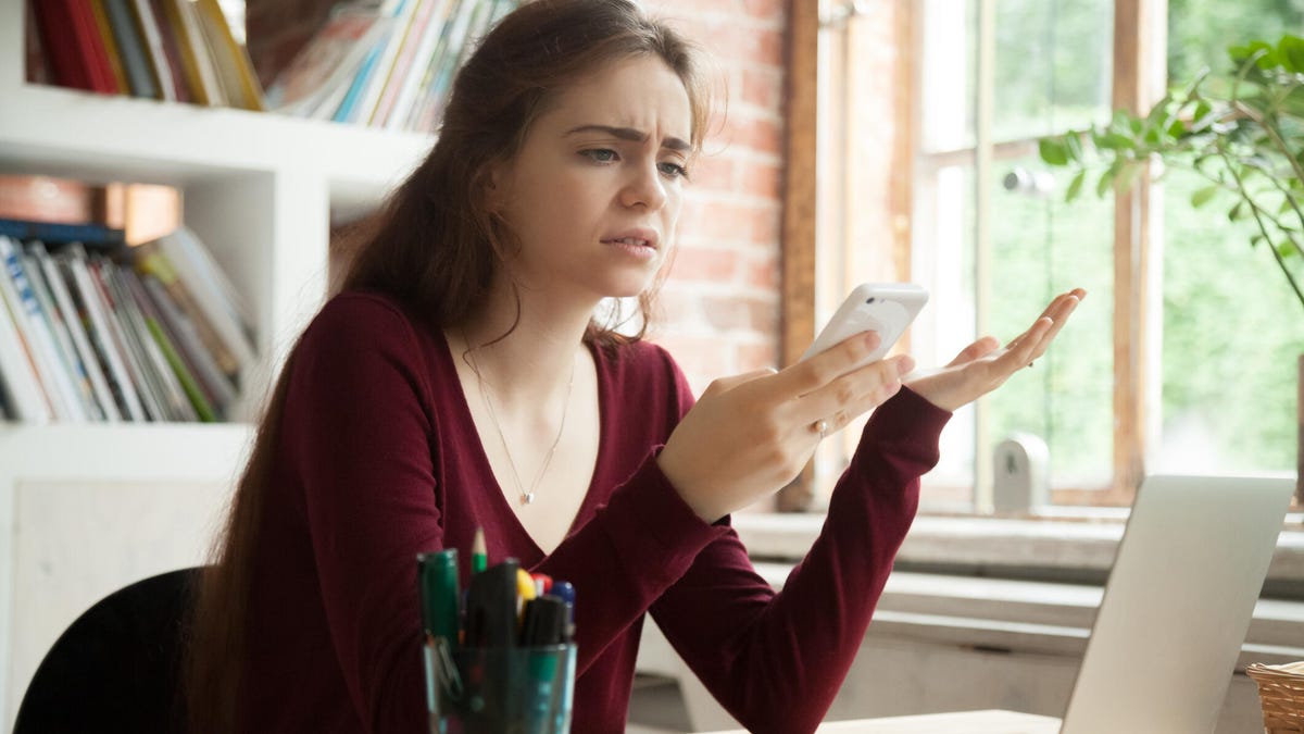 I Get 5G on My Phone at Home, But Why Can’t I Get 5G Home Internet? Here’s What I Learned