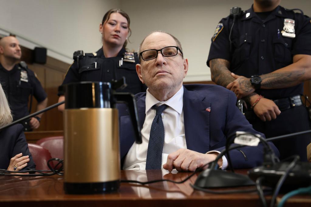 Harvey Weinstein gets mistrial on rape charge after jury drama spirals out of control