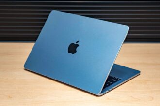 Apple to Release Cheaper MacBook Air Powered by iPhone Processor, Analyst Says