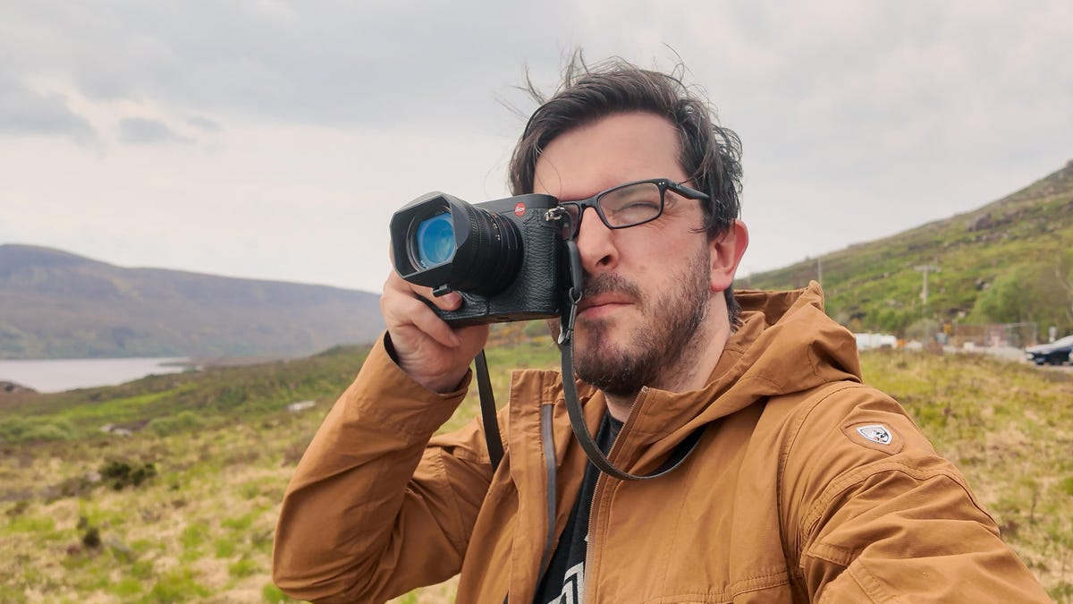 I Bought an ,000 Point-and-Shoot Camera and Don’t Regret It. Here’s Why