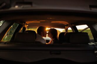 Dear Abby: My high school hookup wants me to leave my husband for him — 30 years later