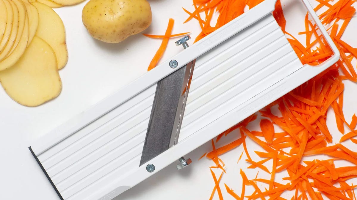 Stop Wasting Money: 20 Pointless Kitchen Gadgets Chefs Warn Against