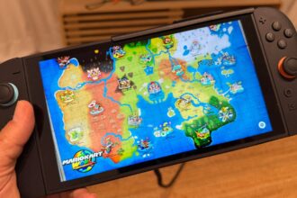I Played Hours of Mario Kart World and Used GameChat on the Switch 2. I’m Hooked