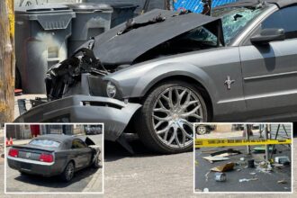 6 pedestrians struck by Ford Mustang that crashed into NYC scaffolding before driver, passenger flee