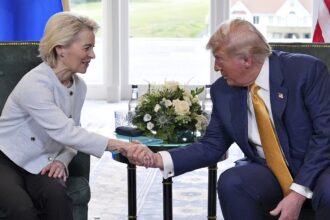 Von der Leyen and Trump strike EU-US trade deal to avert tariff war