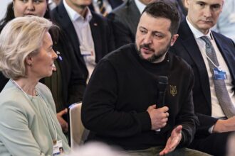 Von der Leyen asks Zelenskyy to explain new anti-corruption law