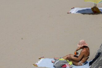 Debunking claims that sunscreen is harmful and causes cancer