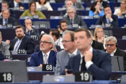 Vote of confidence: How the European Parliament can finish Commission