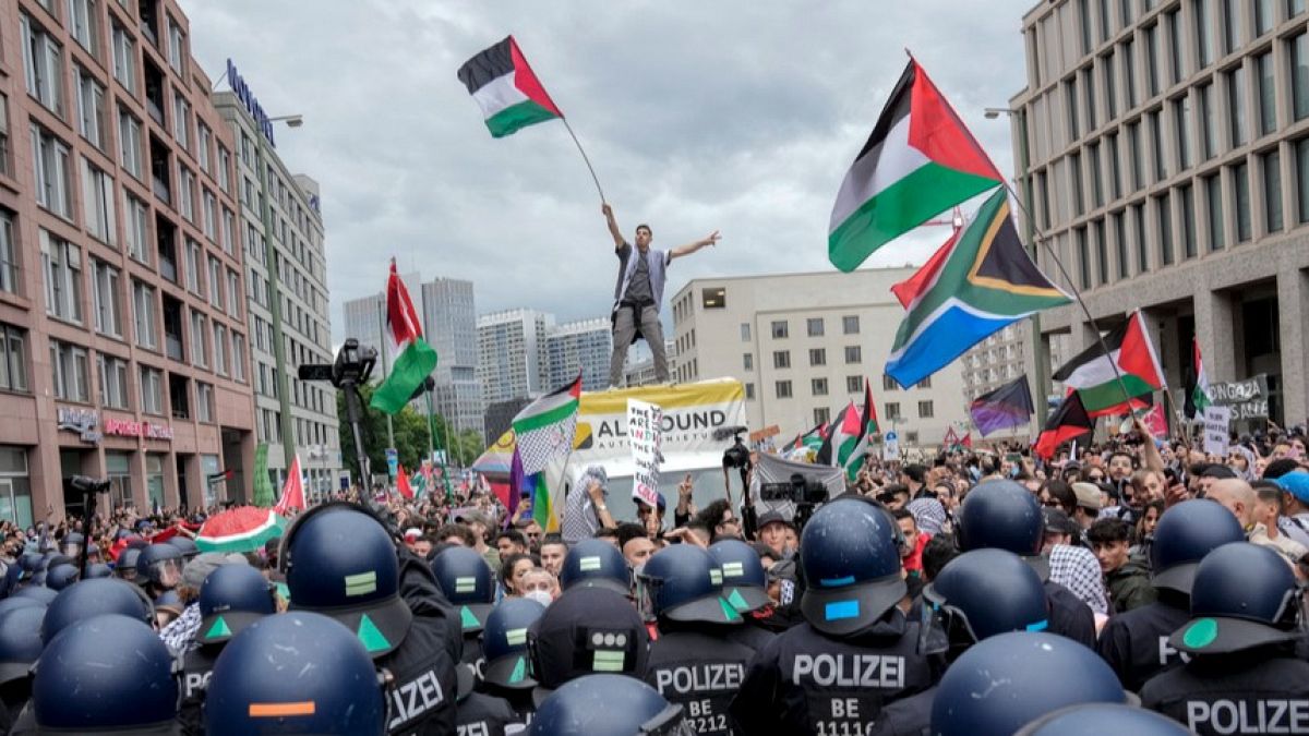 Is there place in Germany for supporters of radical Islamism?