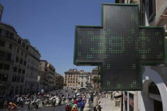 Authorities issue more red alert heat warnings across Europe