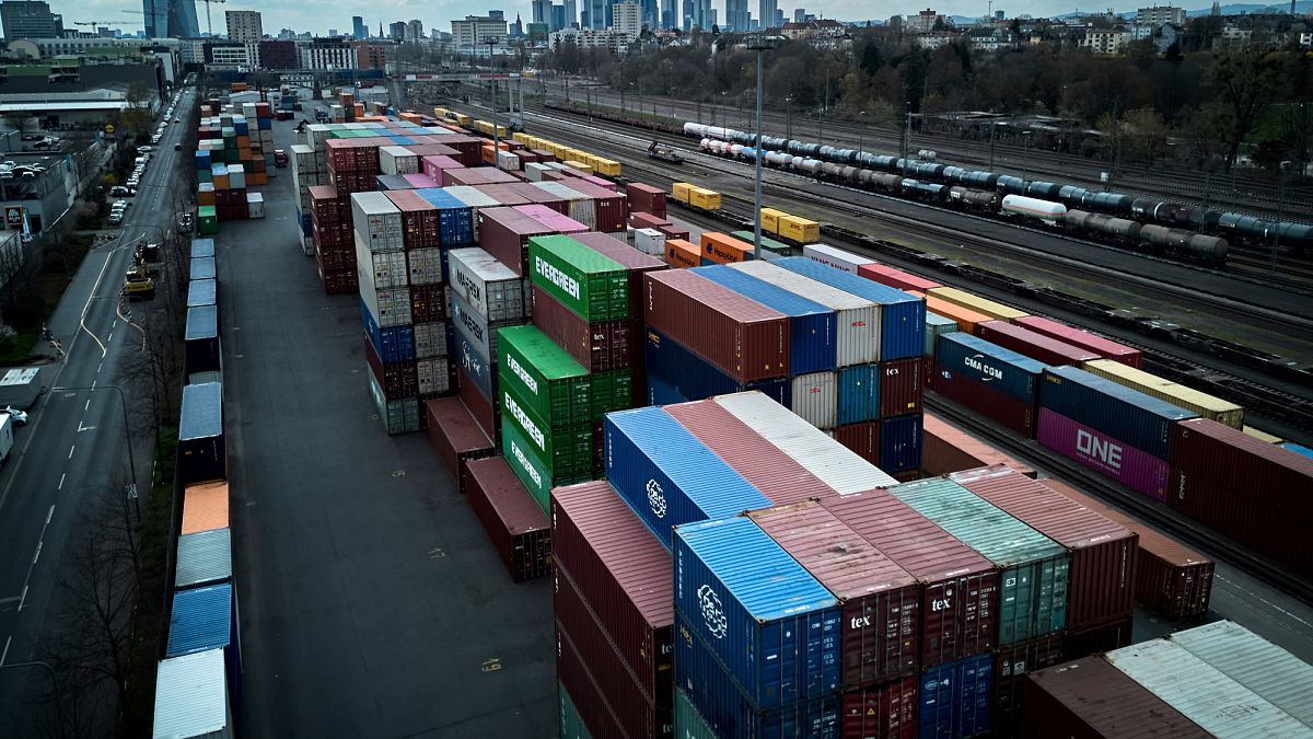 Leaders of EU and Mexico criticise Trump’s 30% tariffs and urge unity