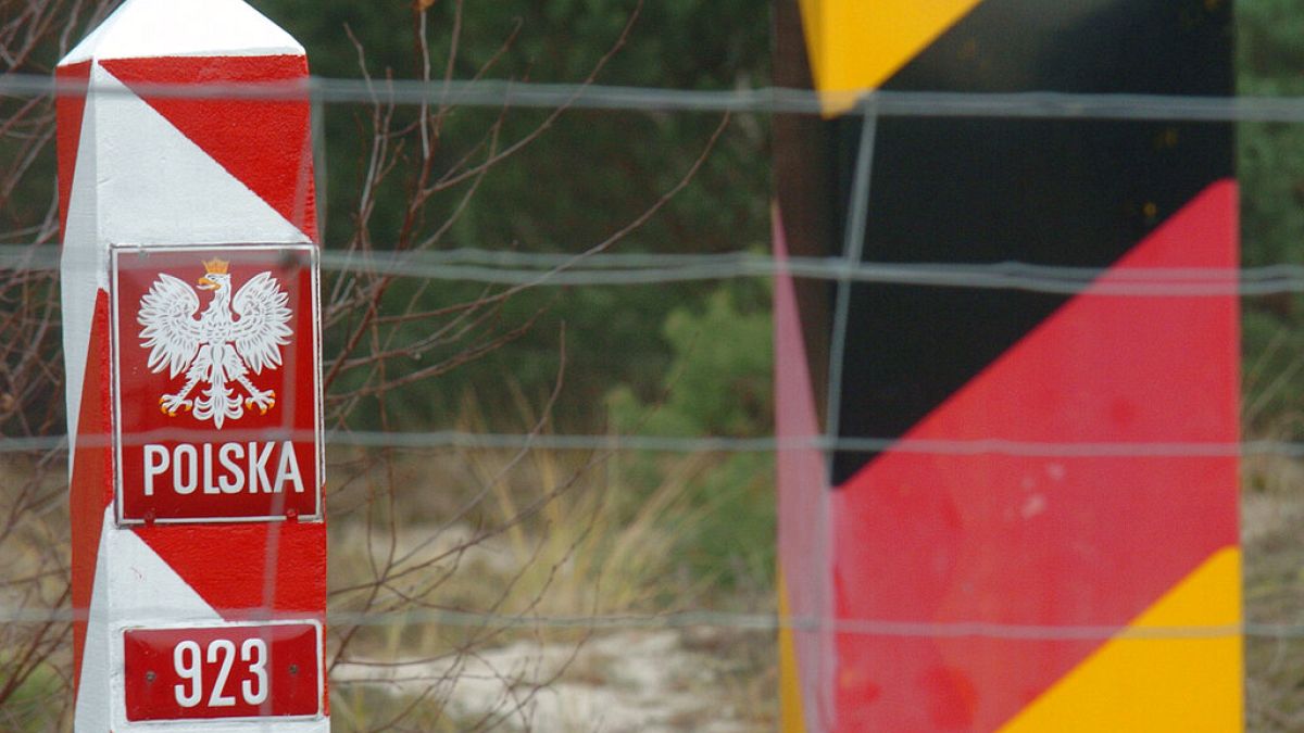 Poland to reintroduce checks along border with Germany, Lithuania