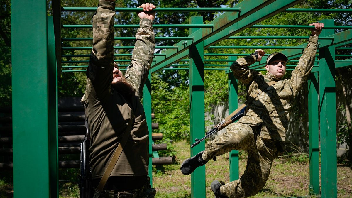Hungary seeks EU sanctions after death of Hungarian in Ukraine