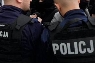 Poland says Russia’s secret service hired Colombian for arson attacks