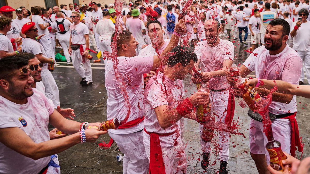 Spain’s San Fermin kicks off with a chupinazo that looks to Palestine