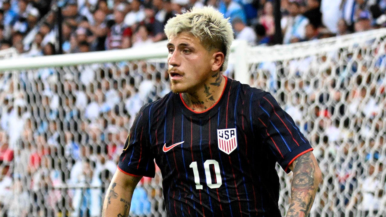 Diego Luna scores twice as USMNT secures spot in Gold Cup final