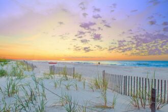 Beach accident near Hilton Head kills two, injures others