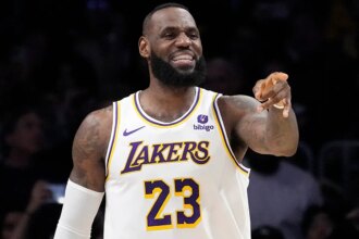 LeBron James reacts to speculation after he practiced at Cavaliers’ facility: ‘Yall bored man’