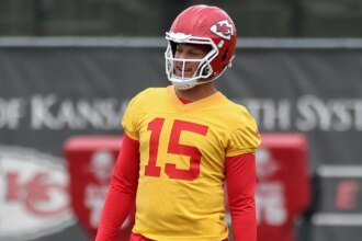 Radio host demands Patrick Mahomes ‘stop the fast food’ as weight concerns arise