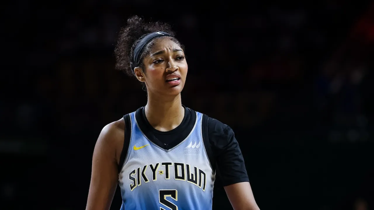 Angel Reese knocks clipboard out of Sky coach’s hand as team implodes