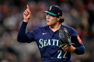 Mariners capture Bryan Woo’s parents erupting with joy he reveals 1st All-Star Game selection
