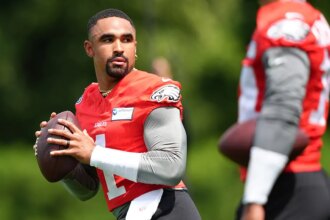 Eagles’ Nick Sirianni blasts ‘bulls—‘ narratives around Super Bowl champ Jalen Hurts