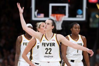 Caitlin Clark needs to be held back in heated confrontation with WNBA ref