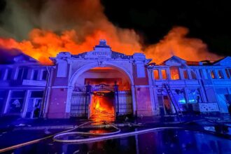 Battle over the Black Sea: Russia, Ukraine strike top resort cities