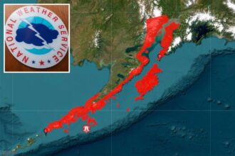 Tsunami warning issued to Alaskan Peninsula following massive 7.3 magnitude earthquake