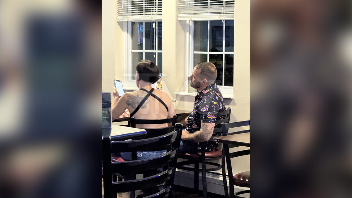 Casey Anthony at sports bar