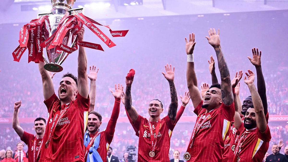 Diogo Jota lifts Premier League trophy