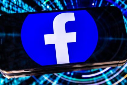 Prepare to Share All Your Pics With Meta If You Turn On Facebook’s New AI Photo Tool