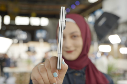 I Finally Held a Foldable That Doesn’t Feel Like Two Stacked Phones: the Galaxy Z Fold 7