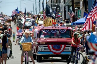 Americans at July 4th celebrations warned of lone wolf terrorist threat