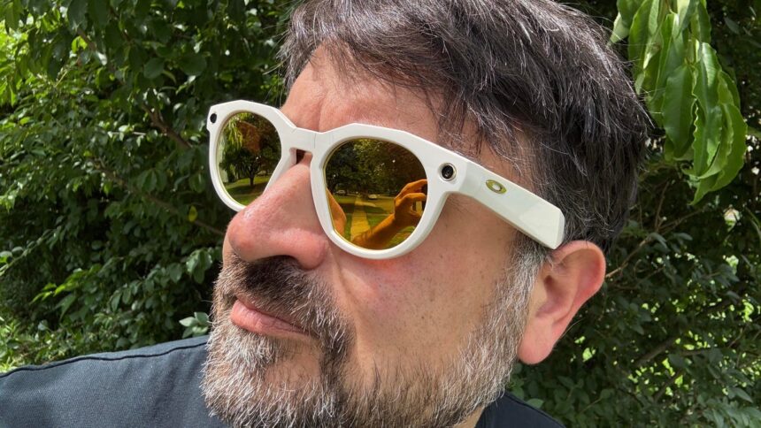 I Don’t Think I Can Pull Off Wearing Meta’s Oakley Glasses