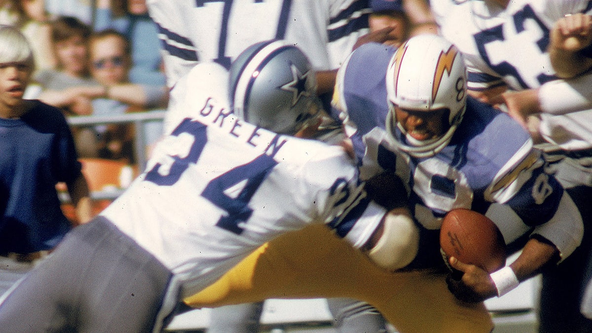 Pettis Norman with the Chargers