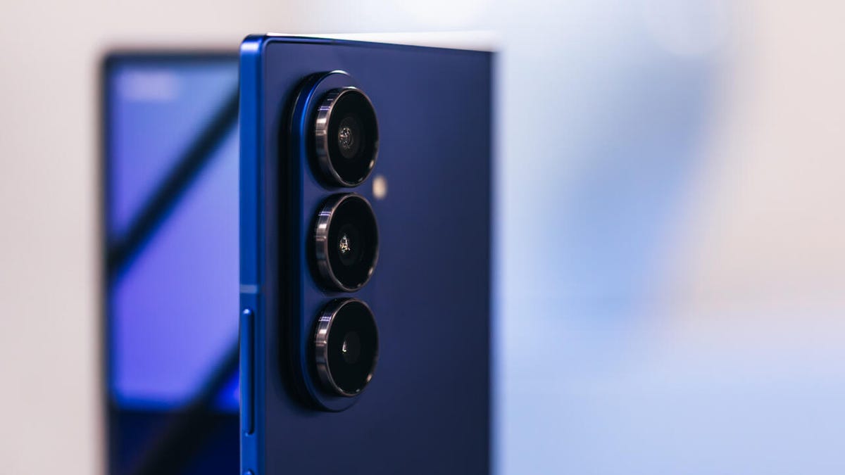 We’ve Rounded Up Carrier Deals for the New Samsung Galaxy Z Fold 7, Z Flip 7 and Watch 8