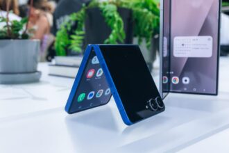 Which Foldable Will You Flip For? Comparing Samsung’s Galaxy Z Flip 7 and Z Flip 7 FE
