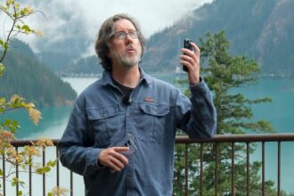 I Tried T-Mobile’s New Satellite Service for Texting in Dead Zones. Here’s How It’s Different