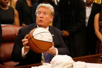 Trump signs executive order to regulate the business of college sports