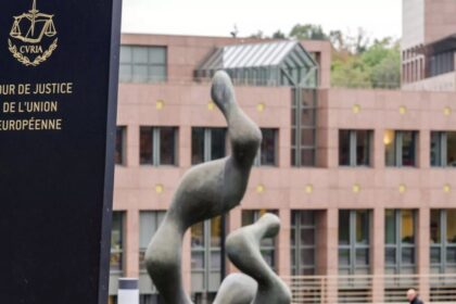 Fact check: No, the EU is not eroding European democracy